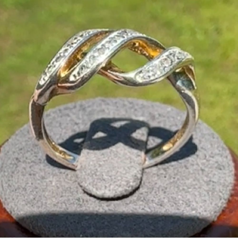 Exquisite Silver Ring with Sparkling Diamonds Delicate Beautiful stunner ring #7